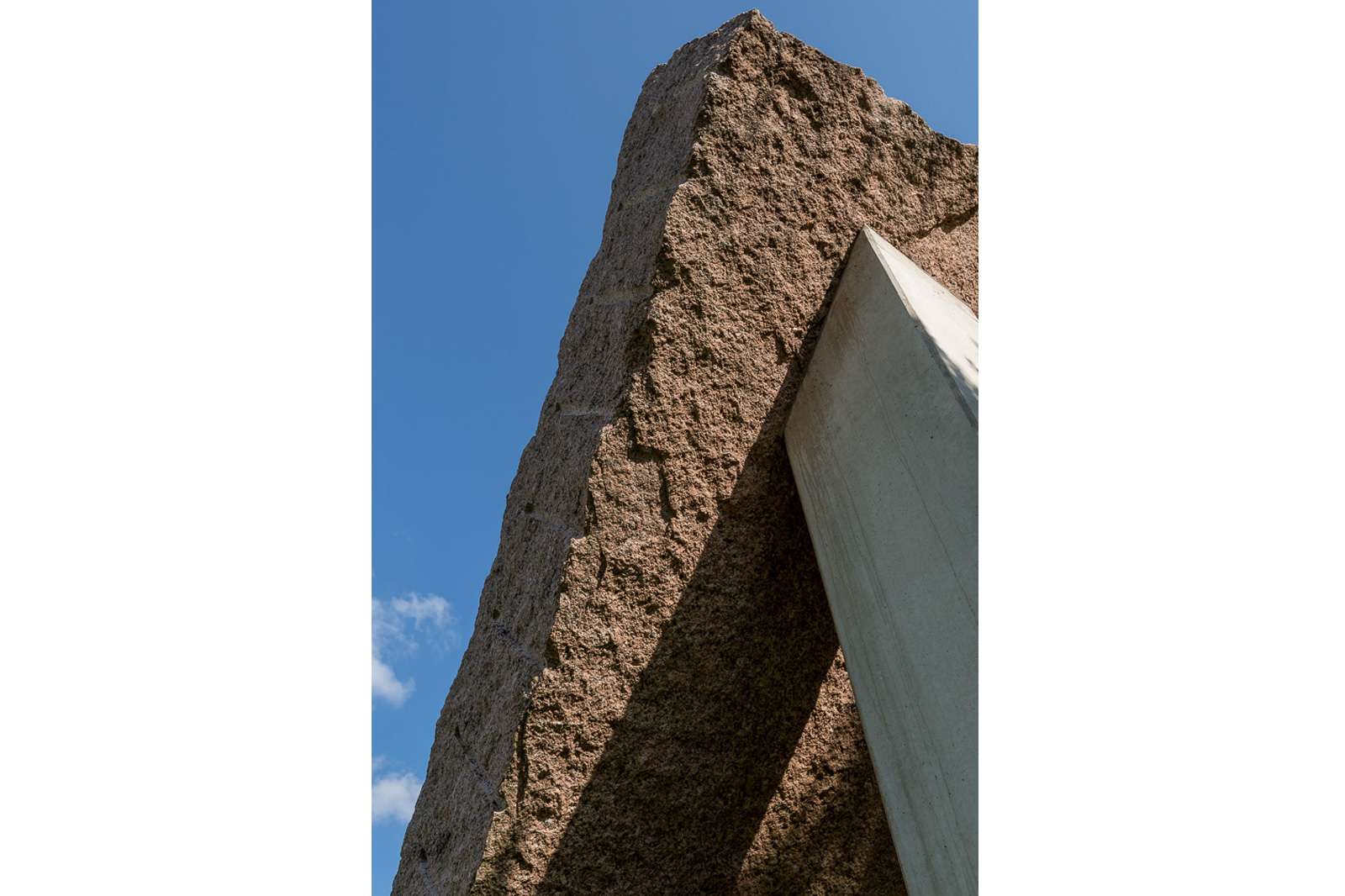 Michael Heizer, 45°, 90°, 180°, 1984. Photo: Nash Baker